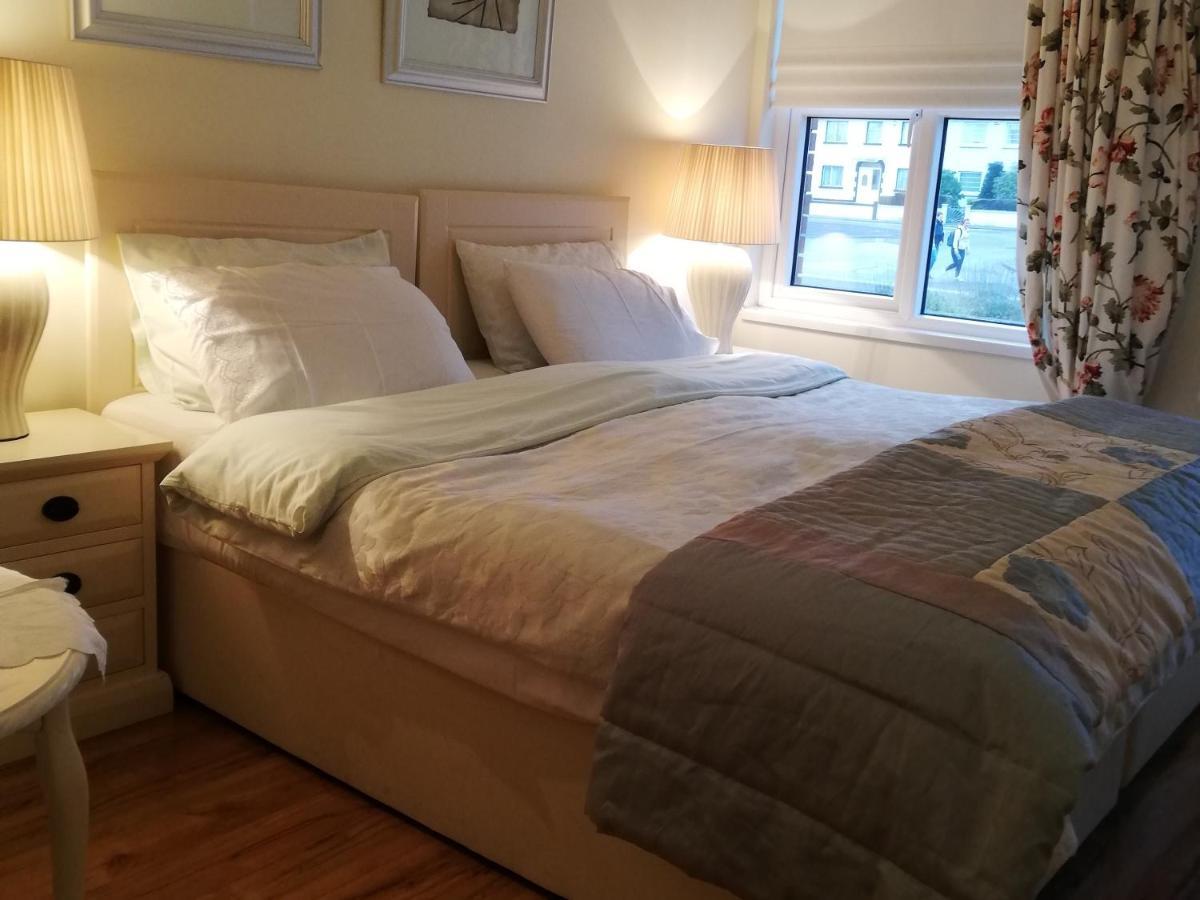 The Vee Guest Accommodation Γουότερφορντ Εξωτερικό φωτογραφία